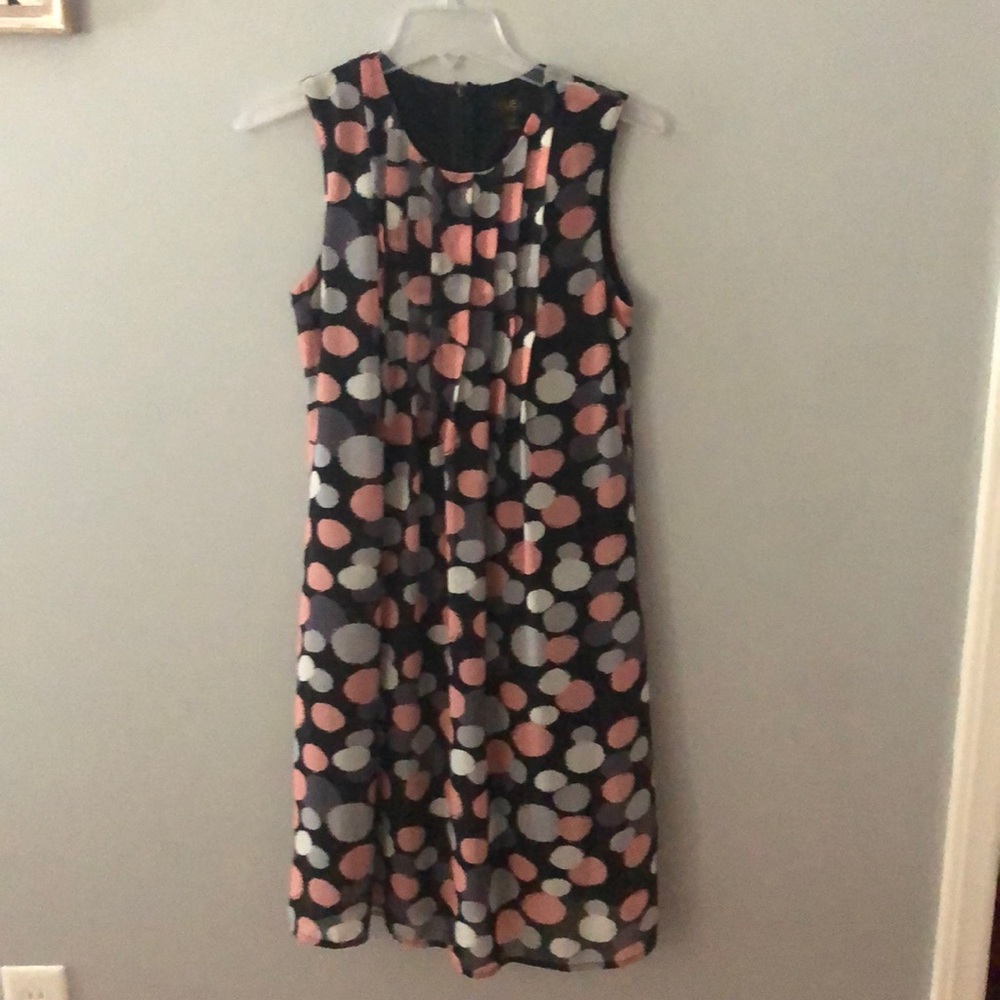 Sleeveless dress